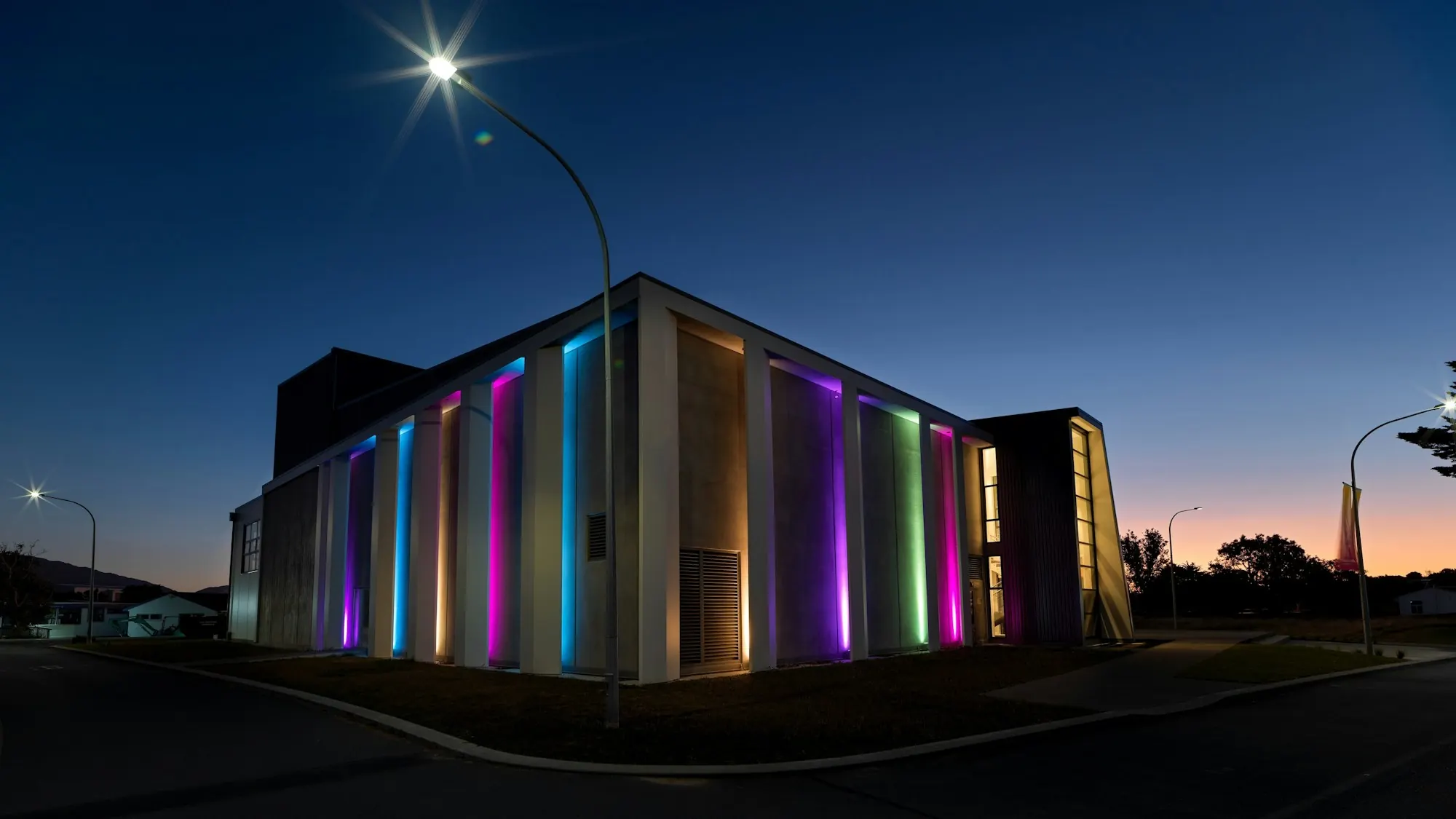 RGB & Pixel Façade
