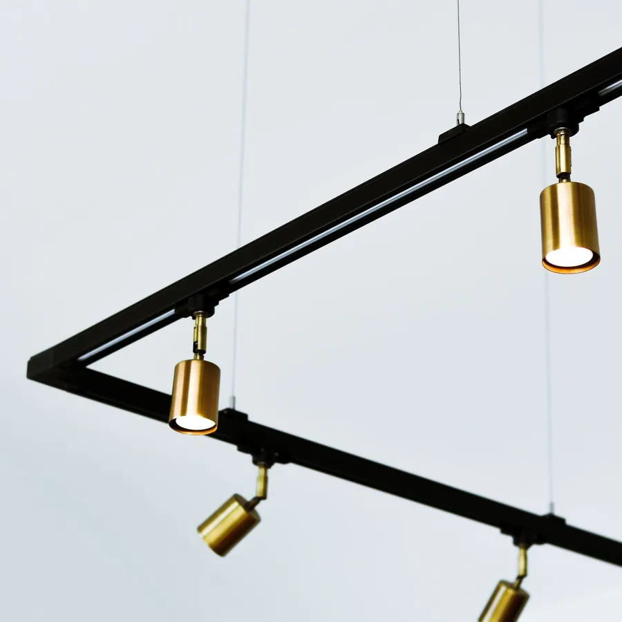 Track Lights & Spots