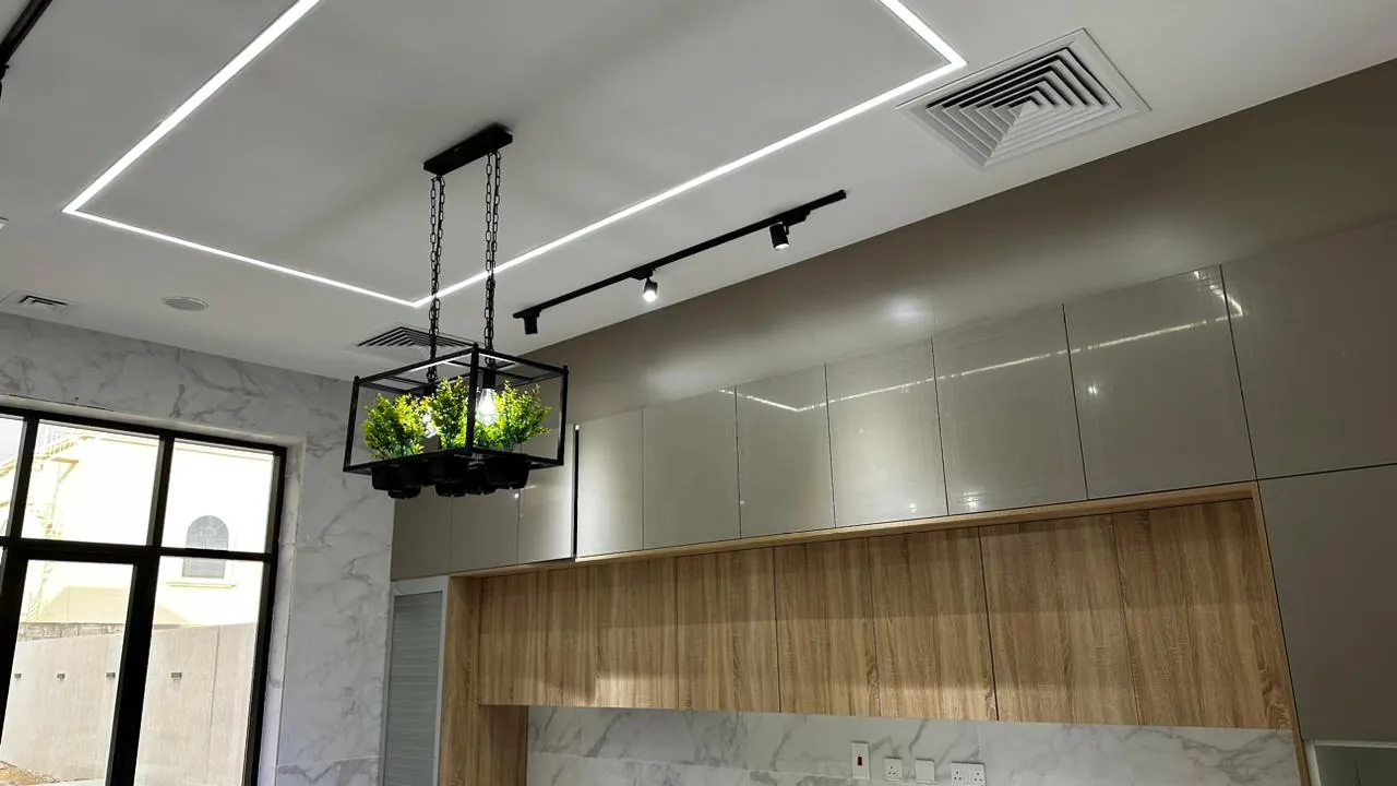 Kitchen recessed linear — additional view 1
